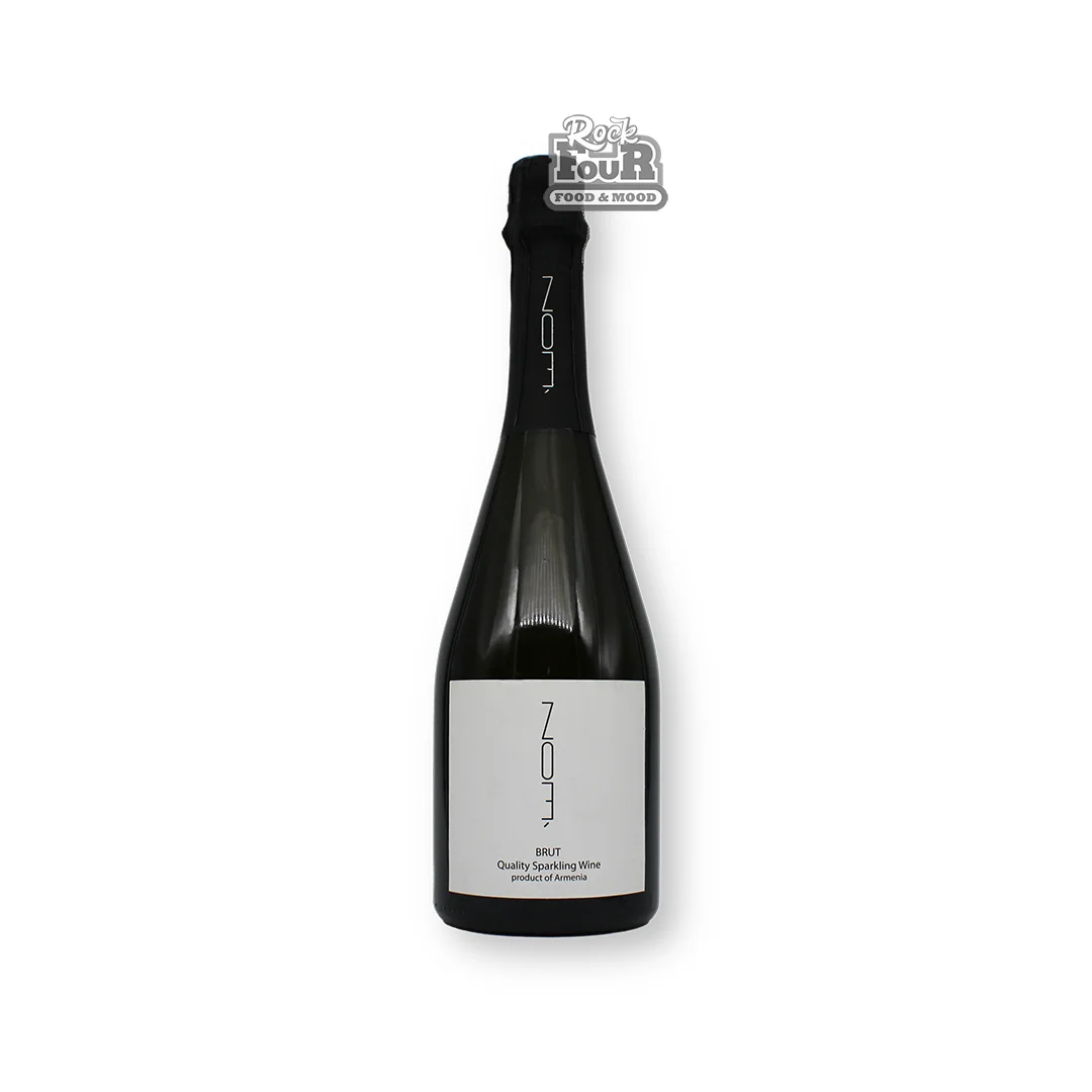 Sparkling wine "Zoe" dry, white 750ml